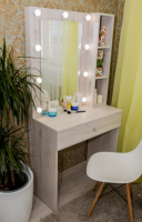 Гримерный столик 4